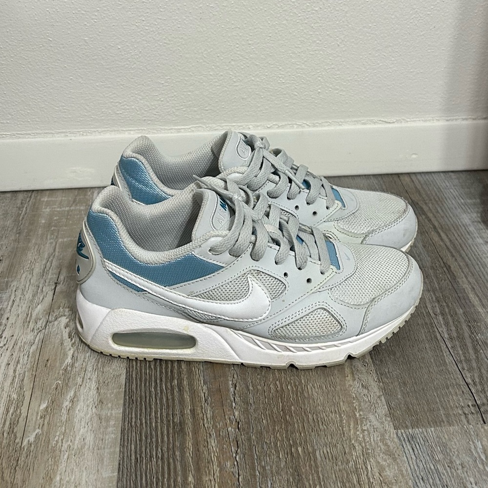 Women’s Nike Air Max Sneakers
